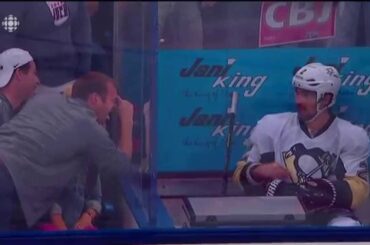 Columbus Blue Jackets fans give Matt Niskanen a warm welcome to the penalty box