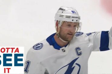 Gotta See It: Lightning Empty Bench To Celebrate Career Goal No. 500 For Steven Stamkos