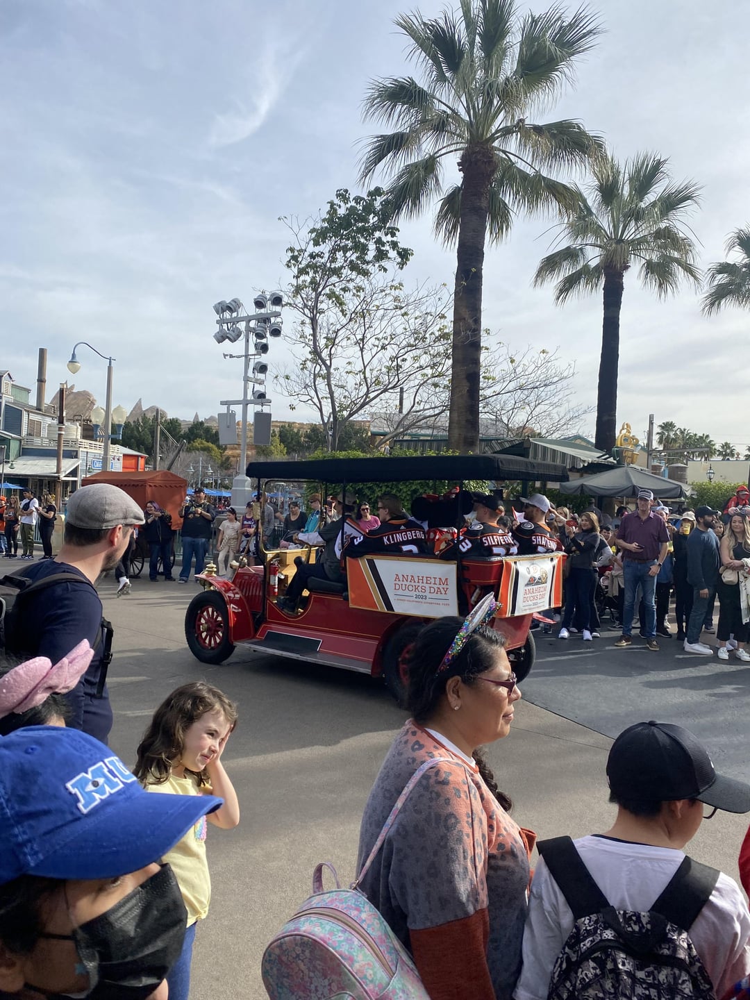 A few pics from Ducks day at Disneyland Love NHL