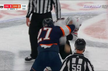 Sam Lafferty vs Brett Kulak FIGHT, Blackhawks @ Oilers Jan 28 2023