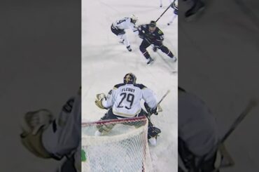 Toews plows through the snow ❄️ Stadium Series Memories