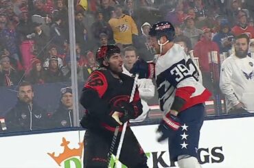 Jordan Martinook Drops The Gloves With Anthony Mantha