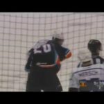 Nick Ritchie vs Derek Forbort Jan 15, 2016