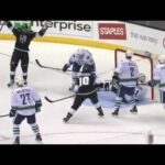 Simon Gagne assist on Jeff Carter's goal against the Canucks 1/28/2013