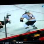 Adam McQuaid knees Nick Foligno