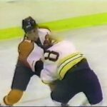 Rick Tocchet vs Cam Neely - Dec 6, 1986