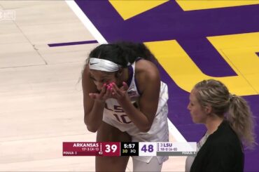 Angel Reese Loses Contact Lens After Hitting Bucket & Calling Defender Too Small In Weird Sequence 😂