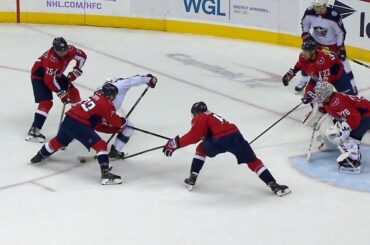 Nick Foligno sets up Oliver Bjorkstrand with crafty pass