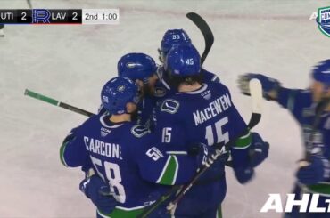 Zack MacEwen twisted wrister off face-off win