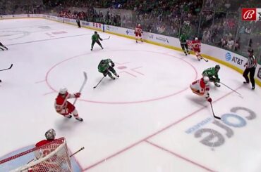 HIGHLIGHTS: Max Domi Scores First Goal with the Stars