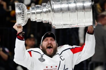 Alexander Ovechkin lifts Stanley Cup after Capitals victory