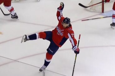 T.J. Oshie nets pretty backhander