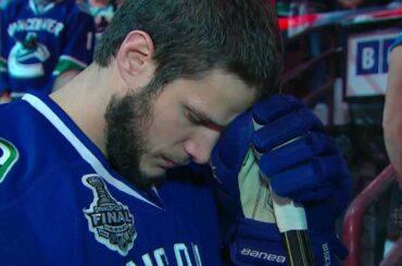 Canucks Vs Bruins - Game 7 Entrance & Anthems - 2011 Playoffs - 06.15.11 - HD