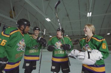 Mighty Ducks reunite to bring the flock back together!