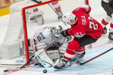 Nico Hischier notches two assists in a 4-0 Team Switzerland win - IIHF World Championship