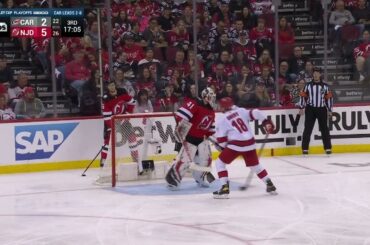 Vitek Vanecek gets an assist on Wood's goal vs Hurricanes in game 3 (5/7/23)