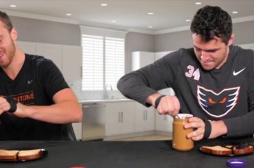 No Thumbs Challenge: Make a PB & J