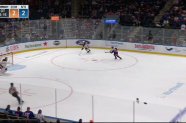 Koskinen Dive - Jan.1, 2022 (Oilers @ Islanders)