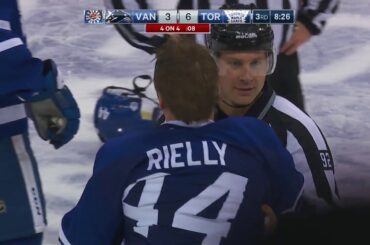 Burrows fakes fall, spears Rielly