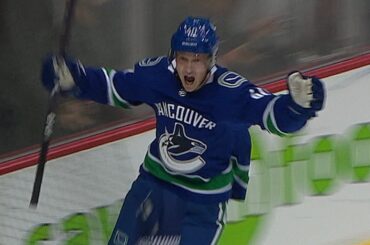 Elias Pettersson scores in NHL debut after taking solo lap prank!