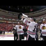 Blackhawks hoist Stanley Cup 6/9/10