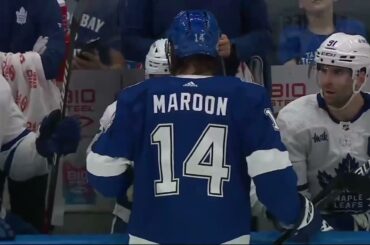 Luke Schenn And Pat Maroon Scrap After Maroon Got Into It With Bunting On The Bench