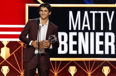 Beniers wins 2022-23 Calder Memorial Trophy