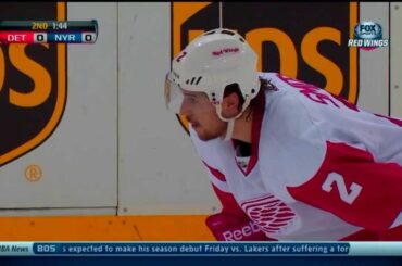 Hockey IQ -  Riley Sheahan and Brendan Smith shut down the 2 on 1 Jan 16 2014