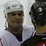 Tie Domi elbows Scott Niedermayer - May 3, 2001