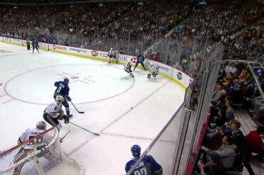 Canucks Vs Hawks - Zack Kassian 2-0 Goal - 04.22.13 - HD