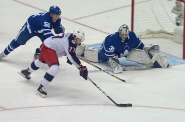 Frederik Andersen robs Boone Jenner in career high 54-save night