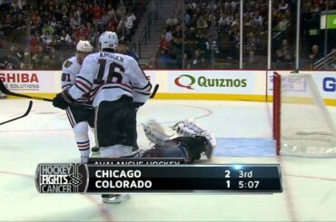 Semyon Varlamov makes amazing glove save vs Chicago Blackhawks [HD]