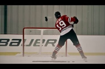 Chicago Blackhawks Jonathan Toews pulls off insane trick shot