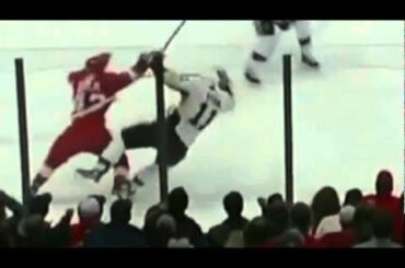 Darren Helm levels Jordan Staal