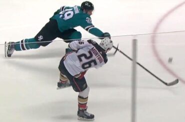 Ducks' Montour feeds Perry through sea of people to score tying goal vs. Sharks