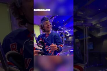 🍞🏒Artemi Panarin’s on cloud nine after Rangers’ back-to-back shutouts | #shorts | NYP Shorts