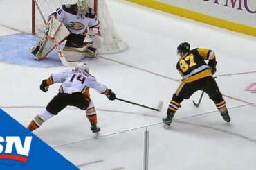 Sidney Crosby Blows By Anaheim Ducks Then Feeds Jake Guentzel For A Goal