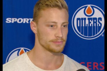 1-ON-1 | Brossoit at Oilers Hockey School