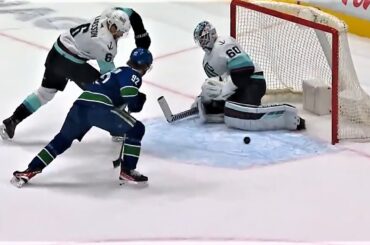 Vasily Podkolzin Snaps The 16 Game Goalless Drought For The 3-2 Canucks Lead