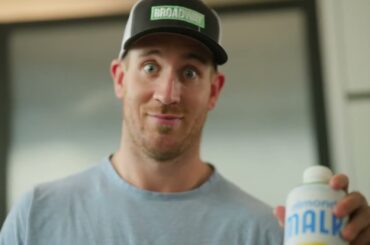 In the Kitchen w/ NHL Star Kevin Hayes