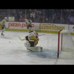 Wilkes-Barre/Scranton Penguins goalie Dustin Tokarski warms up 4/10/23