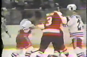 Hockeyfighters.cz  Barry Beck vs Behn Wilson.wmv