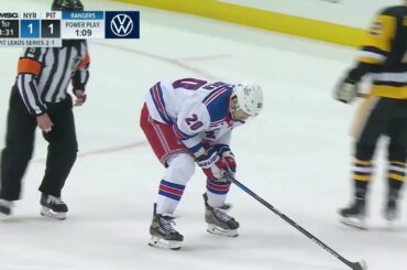 Chris Kreider Takes Puck to the Throat After Deflection