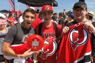 The New Jersey Devils and Their Fans Party It Up at Beach Bash 2017! | MSG Networks