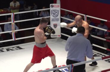 Magomed KADYSHEV  VS  David NIKOLAEV