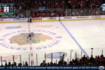 Nino Niederreiter Penalty Shot Goal vs Blackhawks 12/16/14