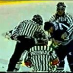 Hockeyfighters.cz  Libor Ustrnul Vs Andrew Peters 111399.wmv