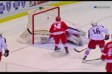 Gustav Nyquist first Nhl Goal from a great play by Pavel Datsyuk and Todd Bertuzzi