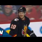 Flames' Jonathan Huberdeau Picks Top Corner To Break 11-Game Goalless Drought