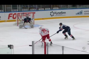 Первый гол Неучева в КХЛ/ Neuchev scores his first KHL goal